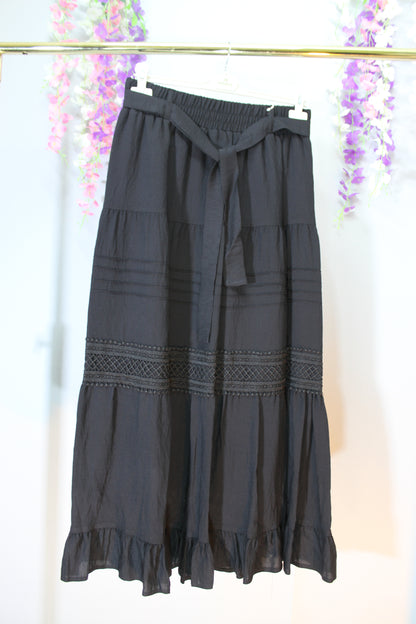 Women's long skirt